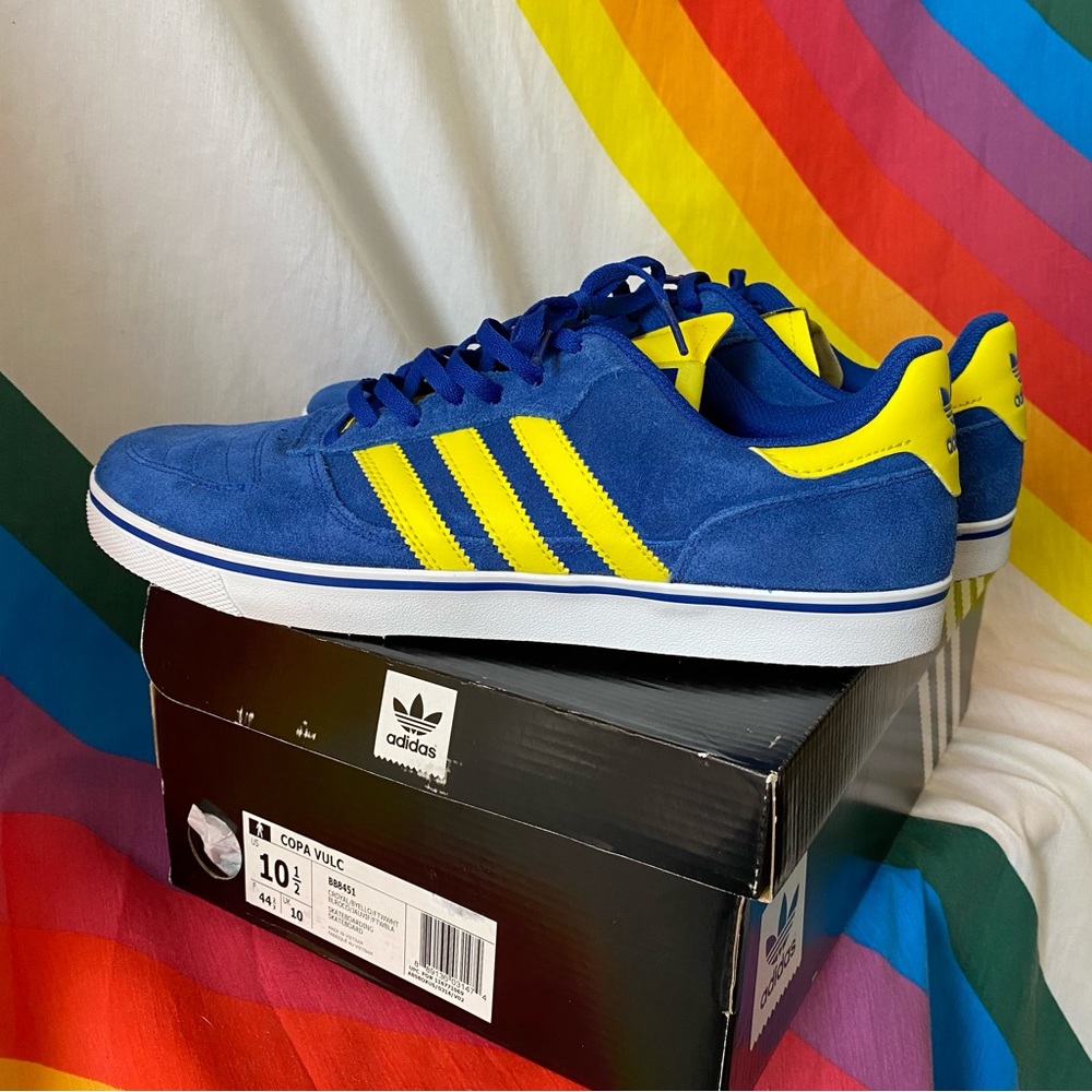 Adidas Sneakers